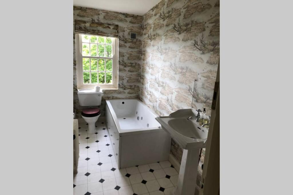 Hall Cottage, Wighill Near York And Leeds 태드캐스터 외부 사진