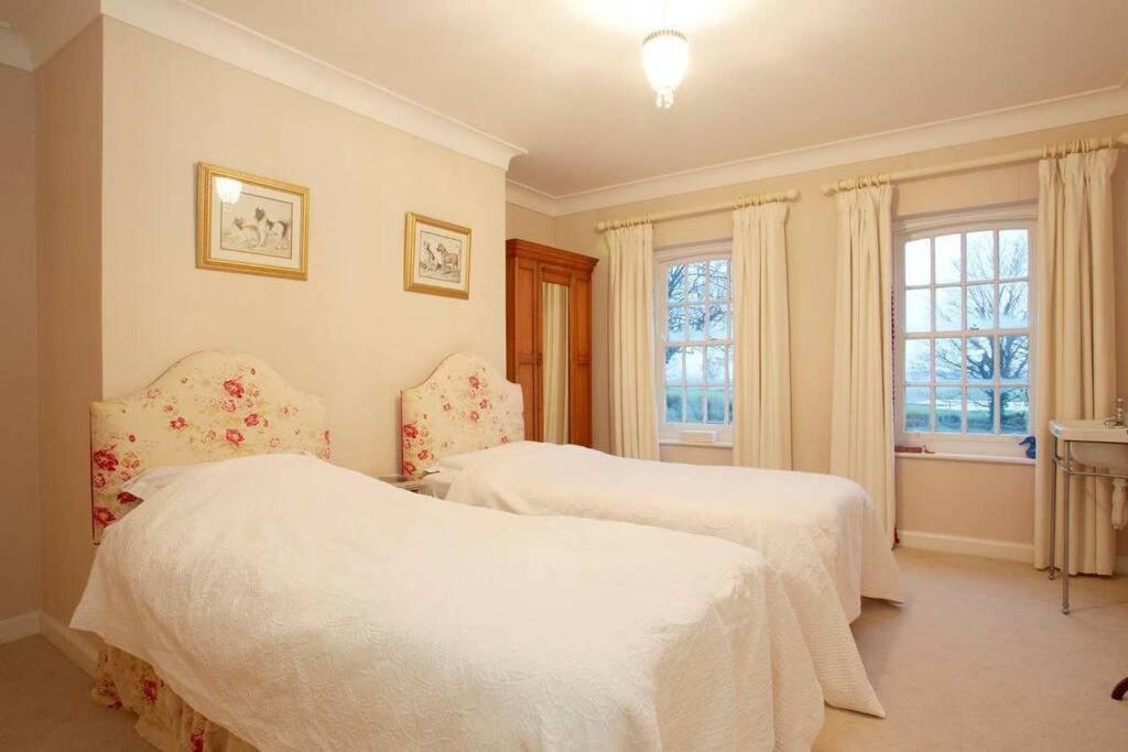 Hall Cottage, Wighill Near York And Leeds 태드캐스터 외부 사진
